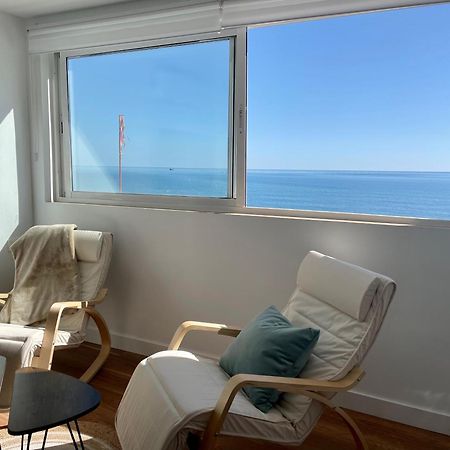 Apartamento Calma Carihuela Beach - 10 Metros De La Playa Torremolinos Kültér fotó