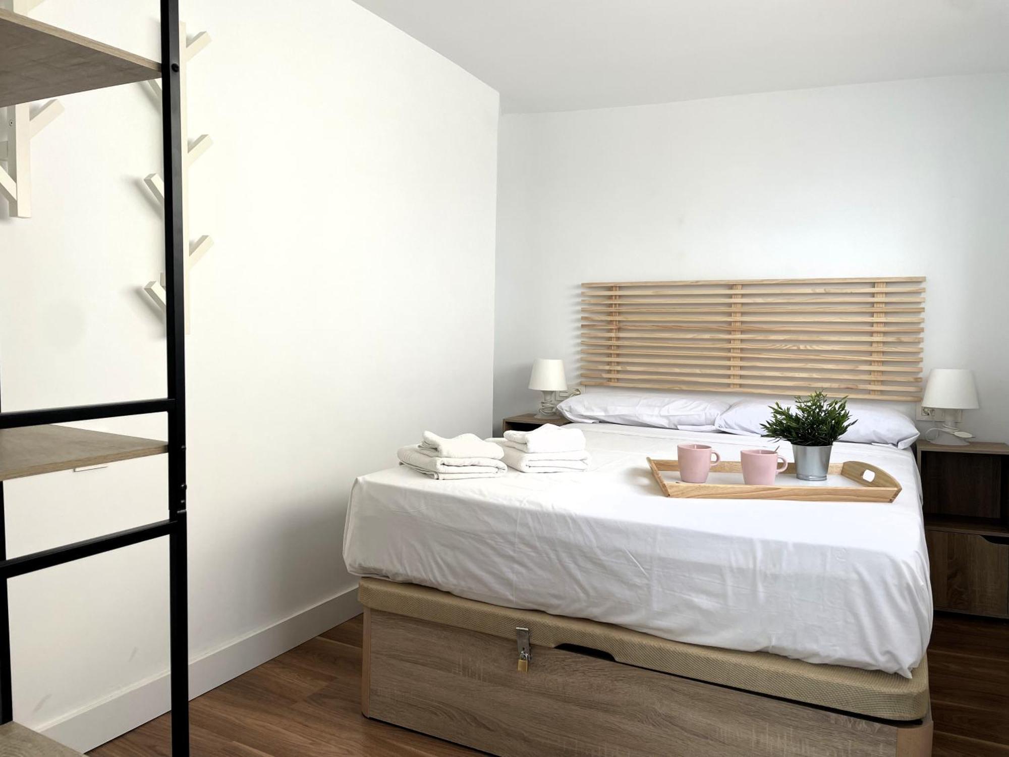 Apartamento Calma Carihuela Beach - 10 Metros De La Playa Torremolinos Kültér fotó