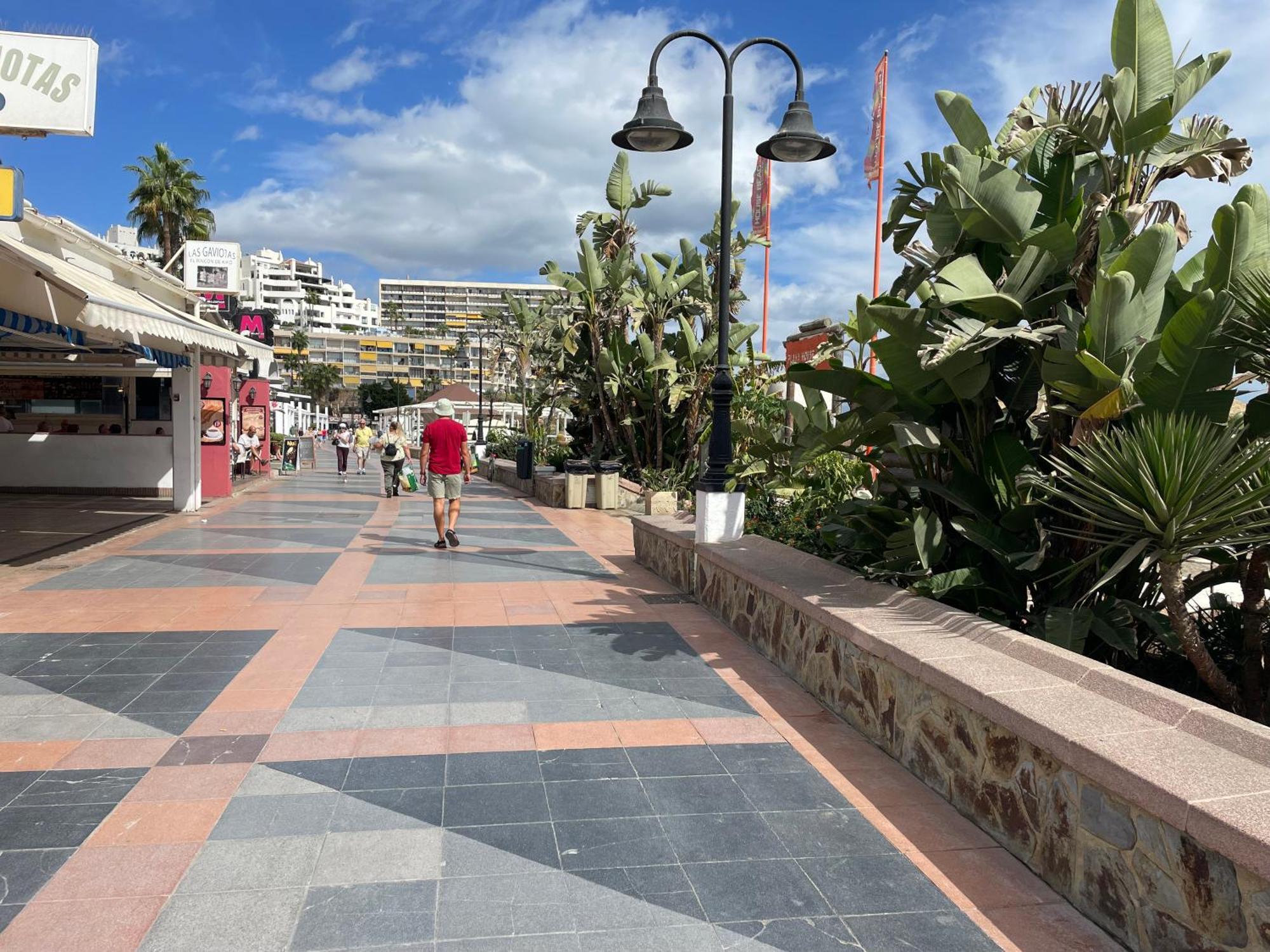 Apartamento Calma Carihuela Beach - 10 Metros De La Playa Torremolinos Kültér fotó