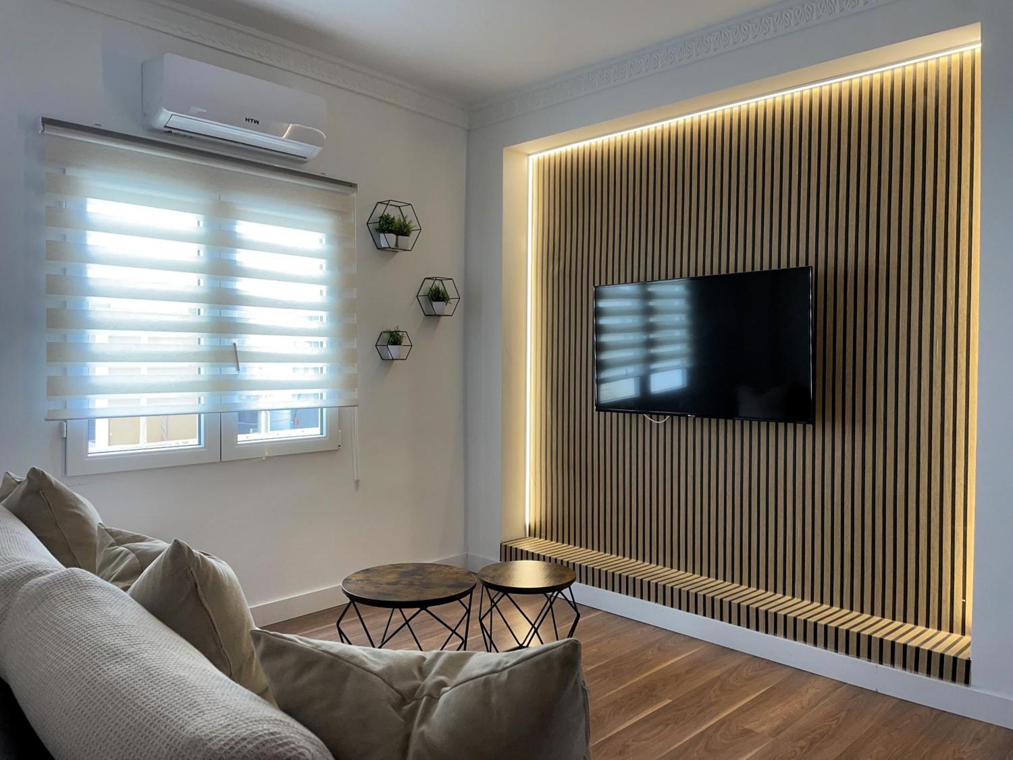 Apartamento Calma Carihuela Beach - 10 Metros De La Playa Torremolinos Kültér fotó